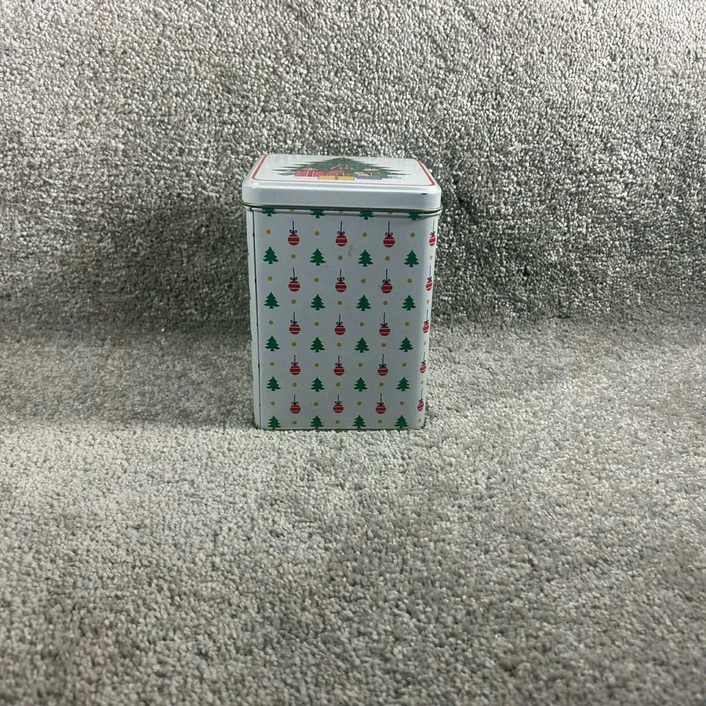 Nesting Christmas Tins White Green Red Holiday Storage Set‎ of 5